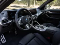 BMW i4 2023 — салон