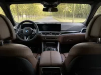 BMW X5 2021 — салон