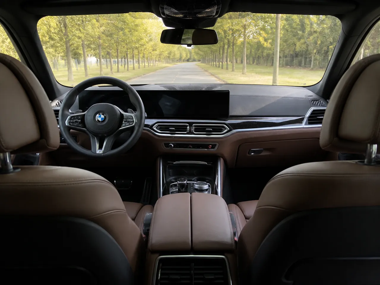 BMW X5 — салон