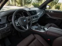 BMW X7 2023 — салон
