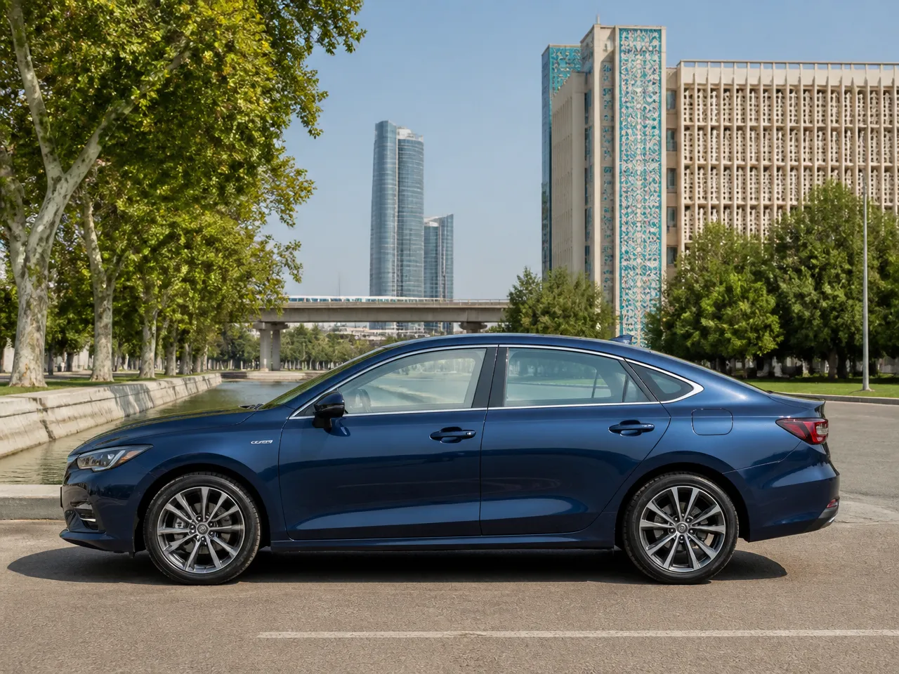 Changan Eado Plus — сбоку