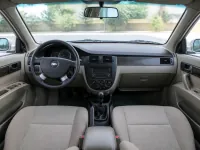 Chevrolet Gentra 2020 — салон