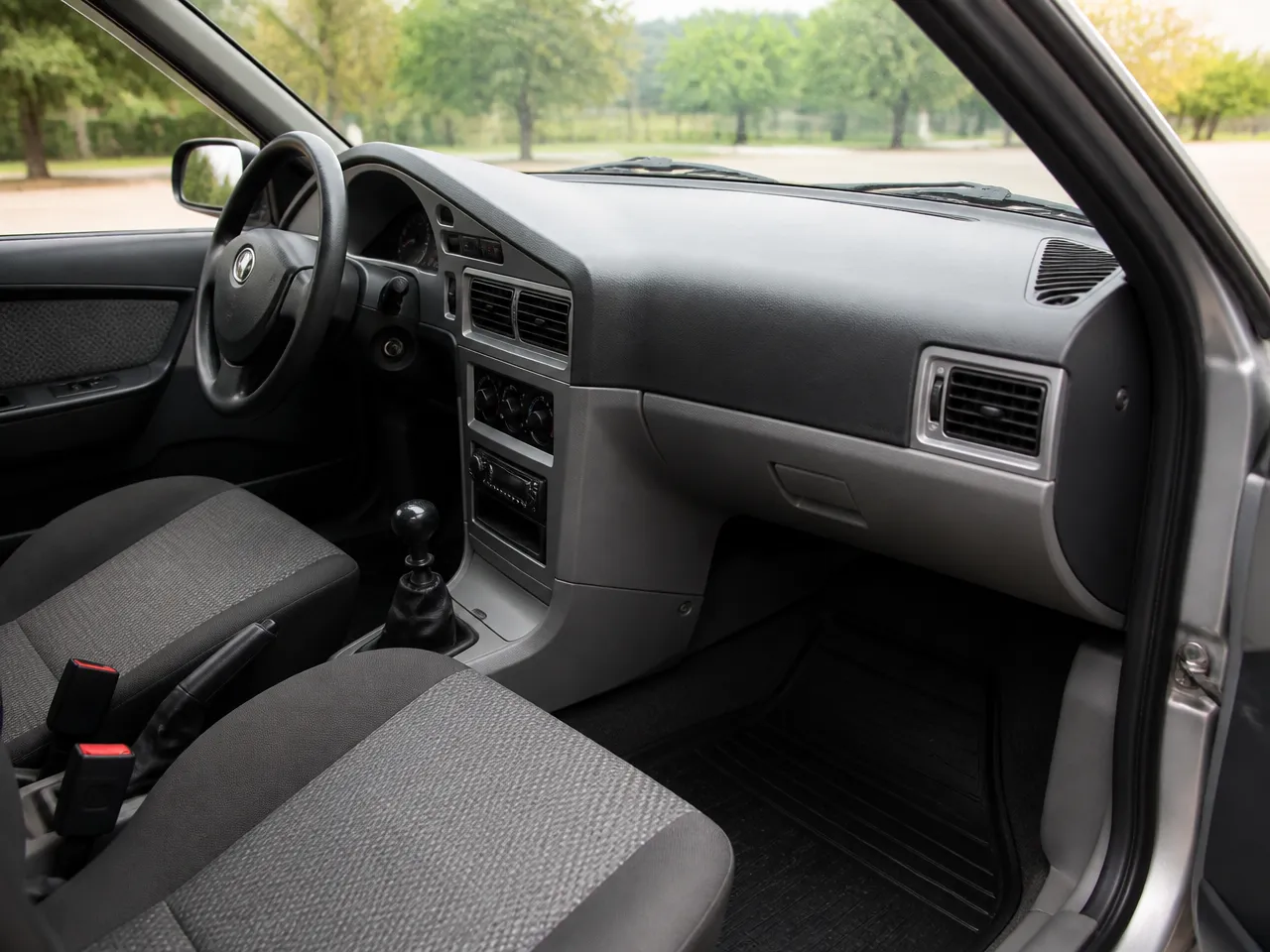 Chevrolet Nexia 2 — салон