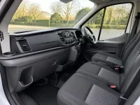 Ford Transit 2019 — салон