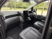 Hyundai Staria 2022 — салон