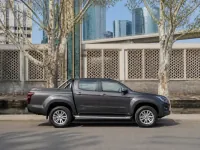 Isuzu D-Max 2021 — сбоку