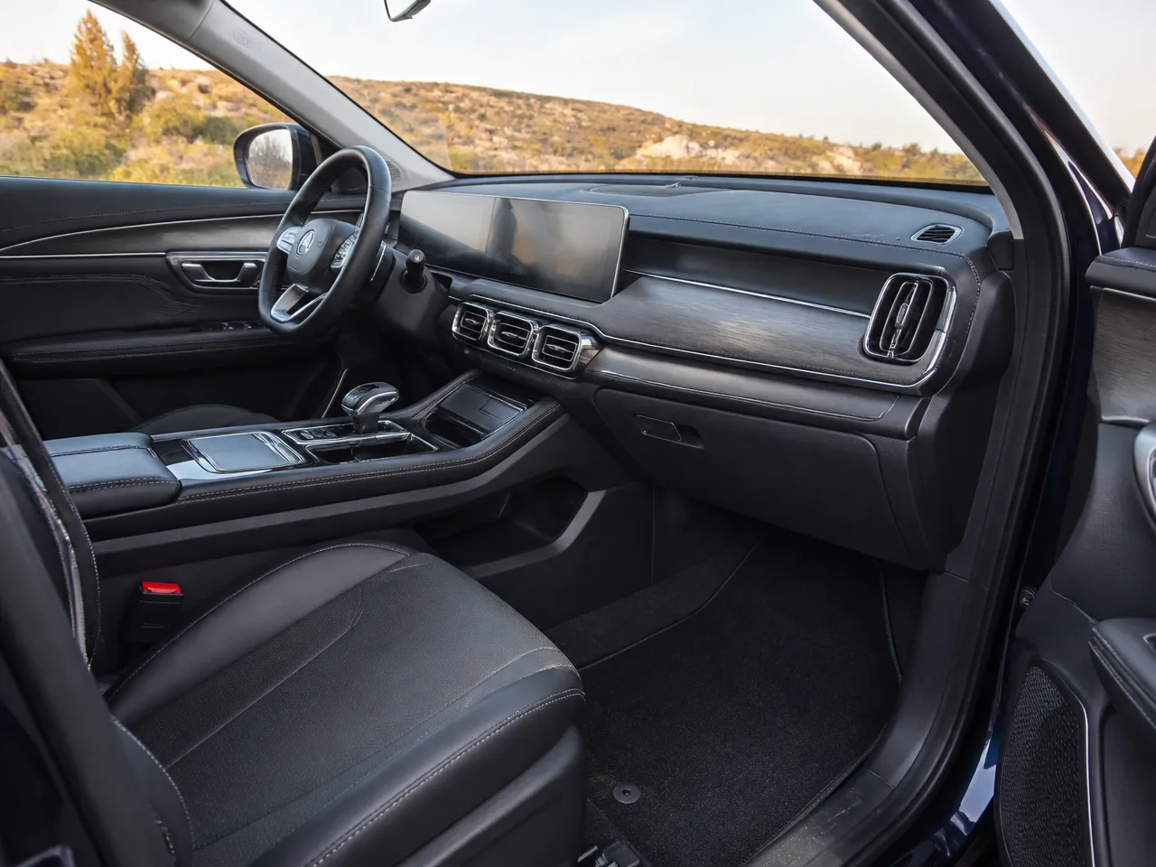 Jetour X70 Plus — салон