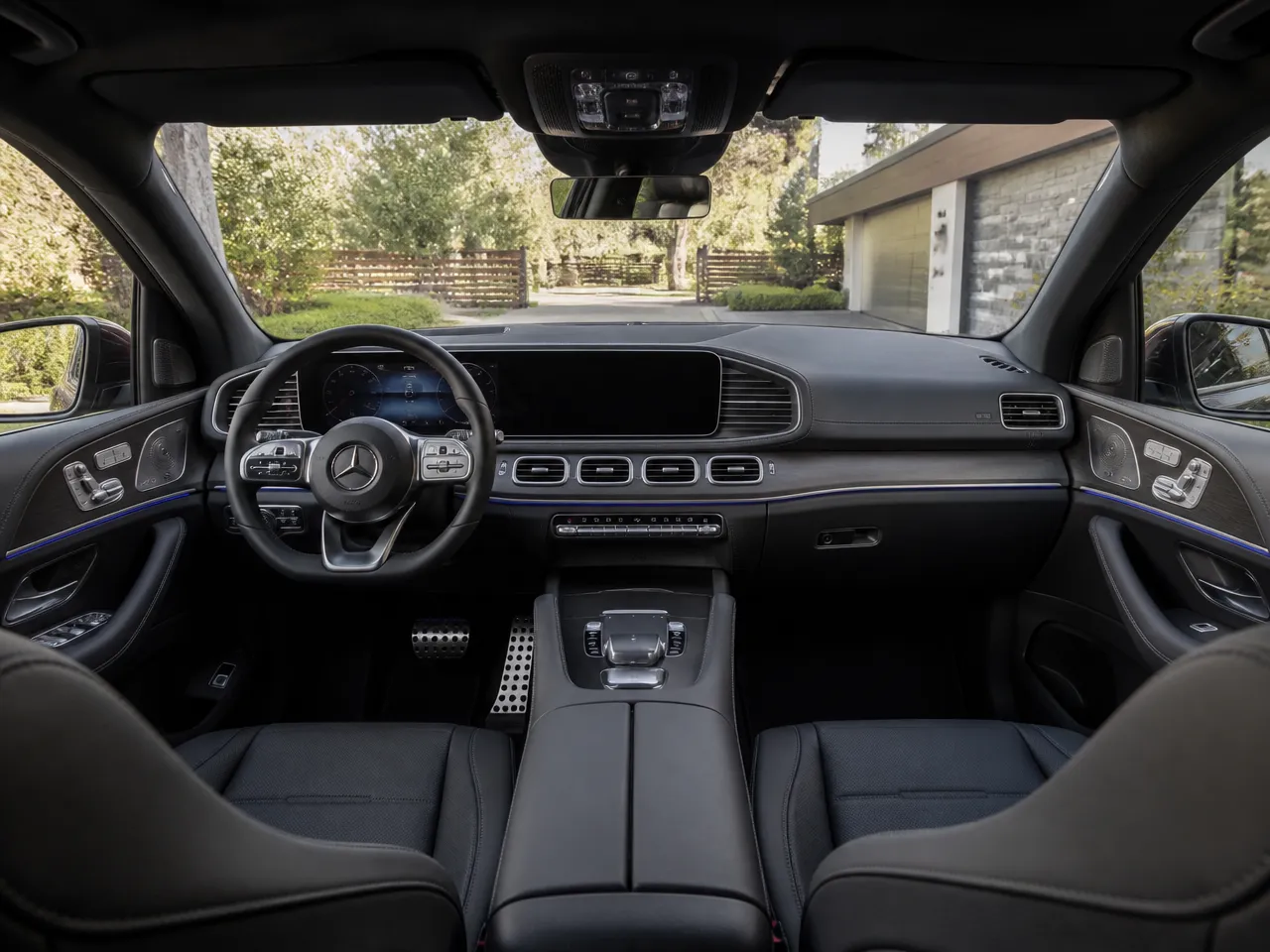 Mercedes-Benz GLE — салон