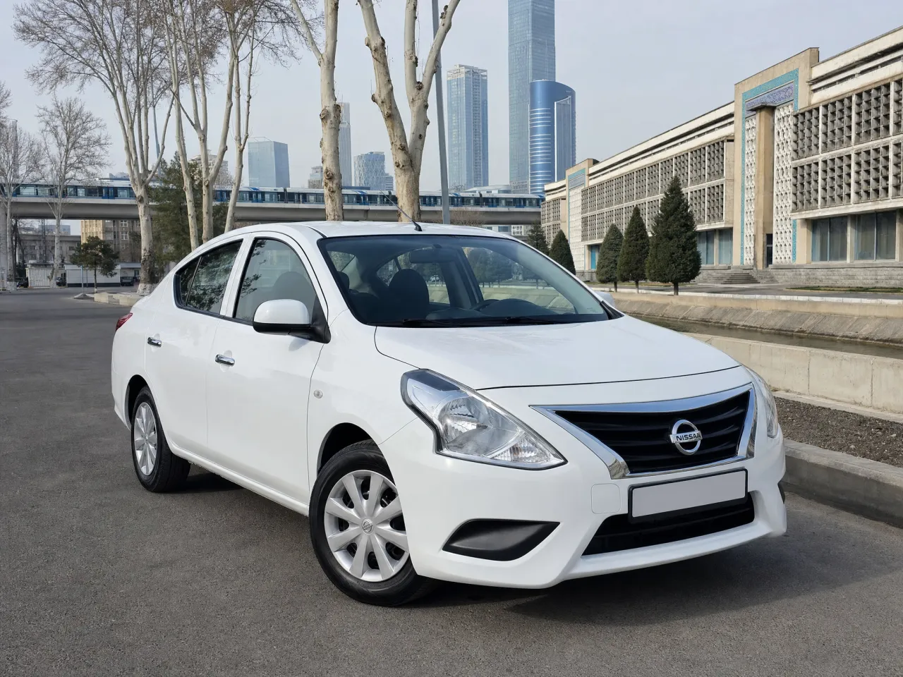 Nissan Sunny