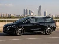 Chevrolet Orlando 2023 — сбоку
