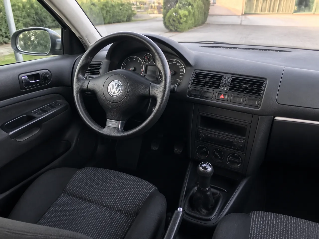 Volkswagen Bora — салон