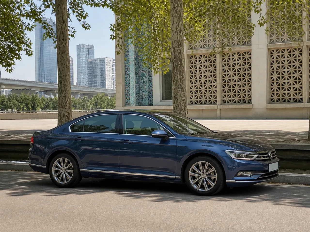 Volkswagen Passat — сбоку